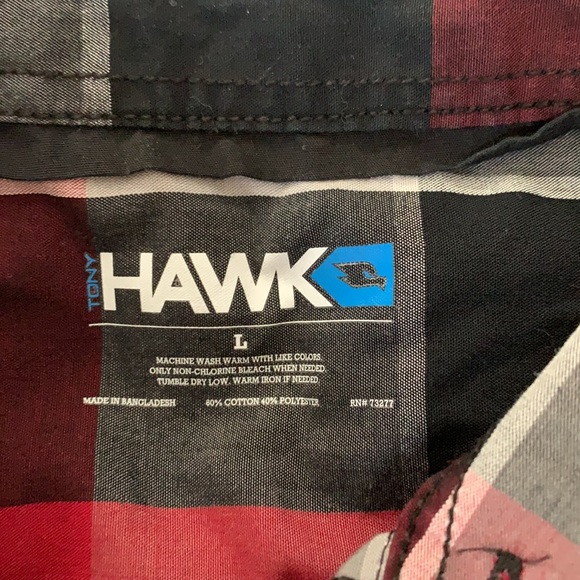 Tony Hawk Plaid Button Down Short Sleeve Shirt - Picture 2 of 2